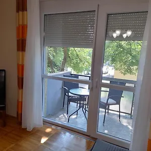 Sziget Apartmanlakás Eger