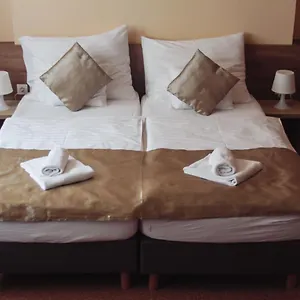 Centrooms Hotel