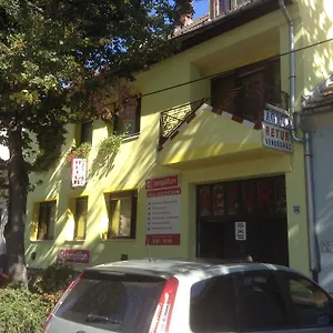 Pensjonat Agria Retur Vendeghaz, Eger
