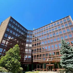 Estella Superior Hotel